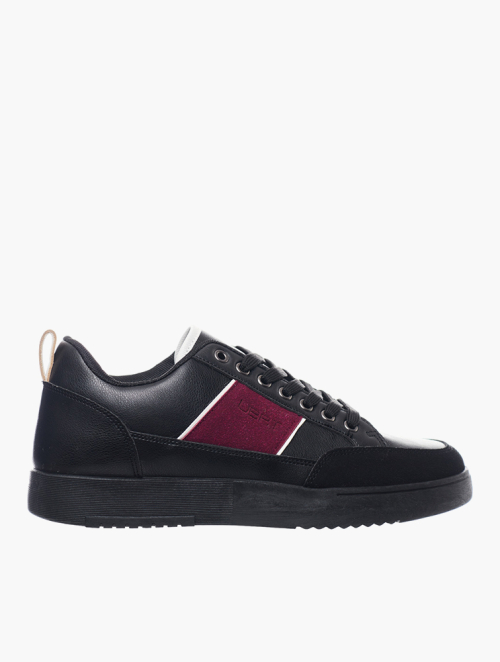 URB_EZRA12FAUXWAXFAUXSUEDE_BLA
